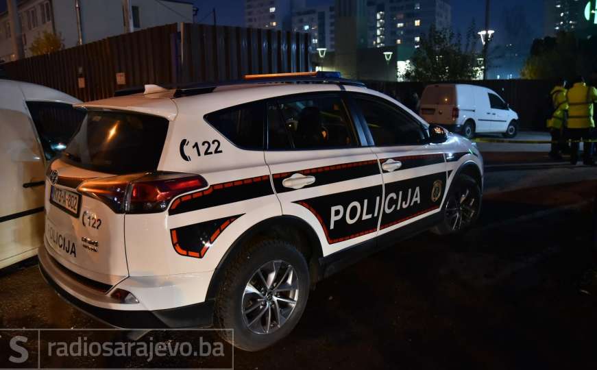 Policija sinoć dobila dojavu iz centra Sarajeva: Jedna osoba teško povrijeđena